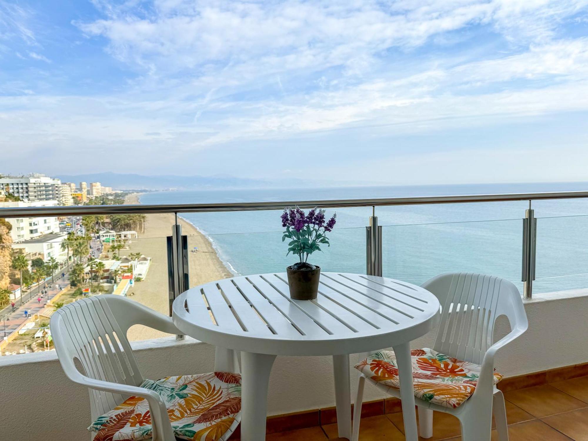 Spectacular Sea Views Torremolinos Apartment Ngoại thất bức ảnh