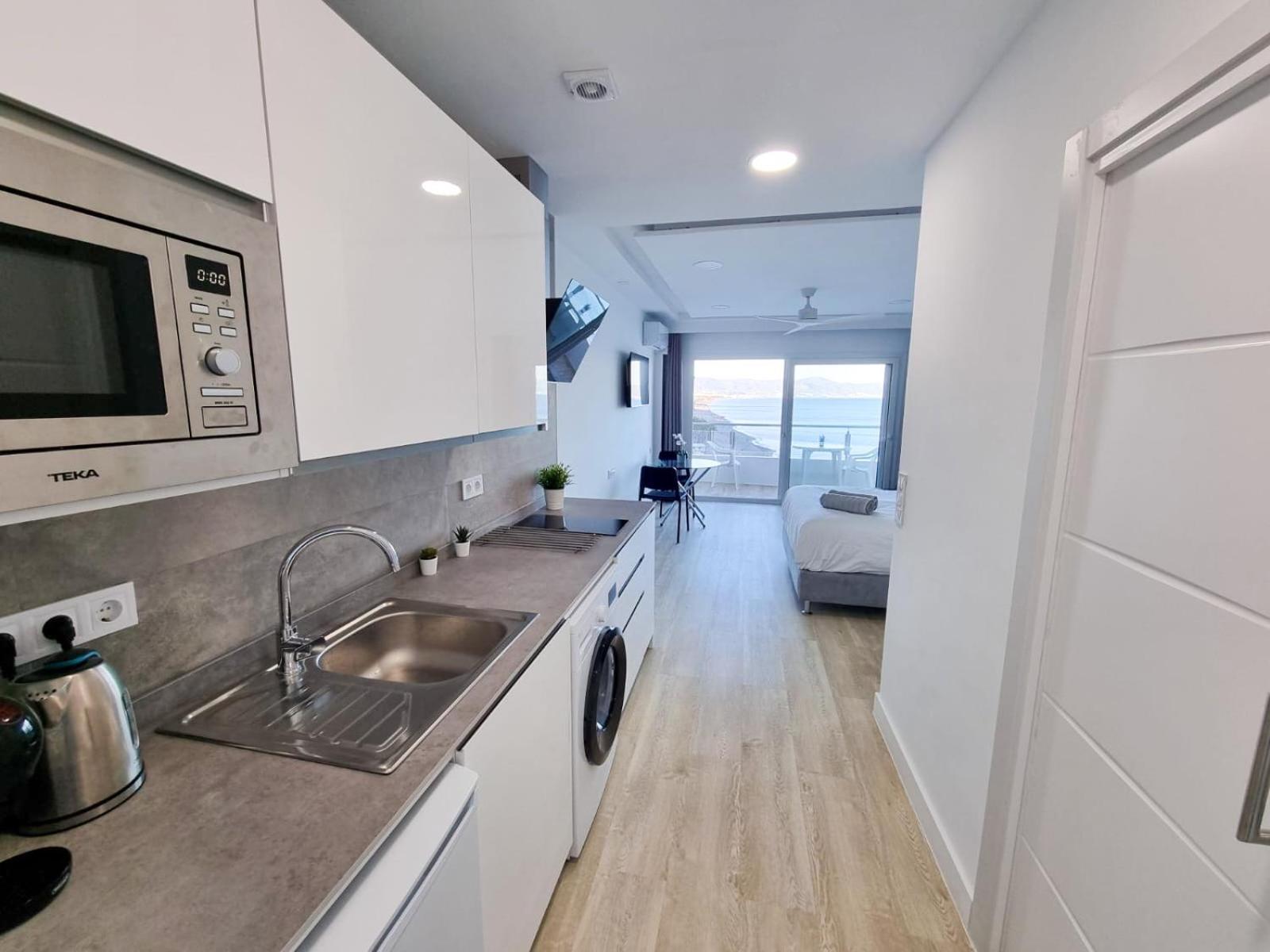 Spectacular Sea Views Torremolinos Apartment Ngoại thất bức ảnh