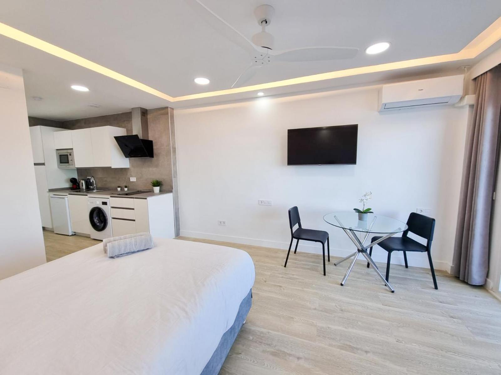 Spectacular Sea Views Torremolinos Apartment Ngoại thất bức ảnh