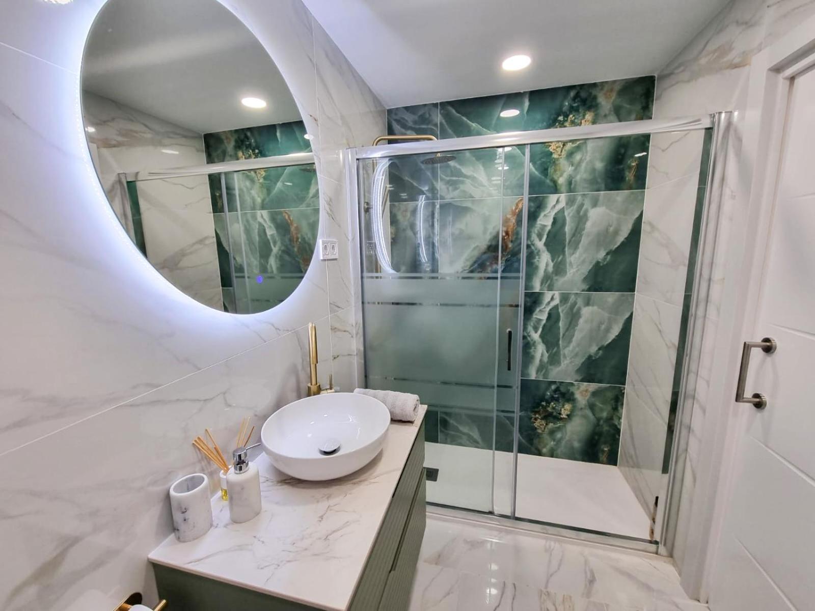 Spectacular Sea Views Torremolinos Apartment Ngoại thất bức ảnh