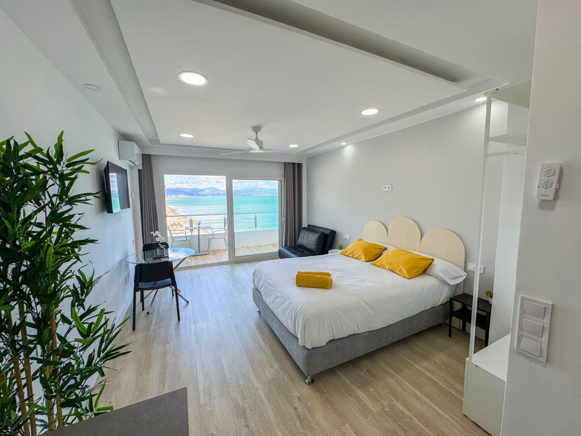 Spectacular Sea Views Torremolinos Apartment Ngoại thất bức ảnh