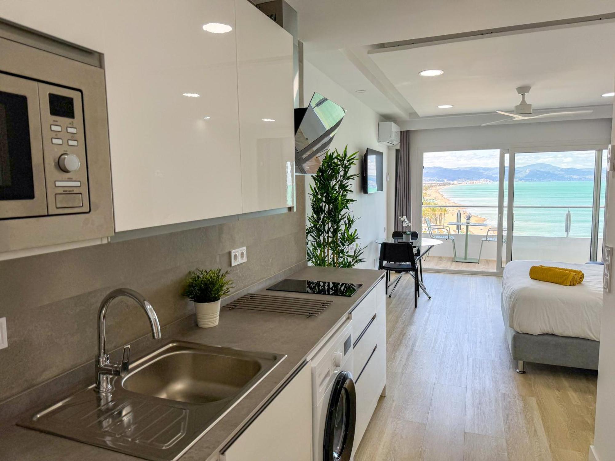 Spectacular Sea Views Torremolinos Apartment Ngoại thất bức ảnh